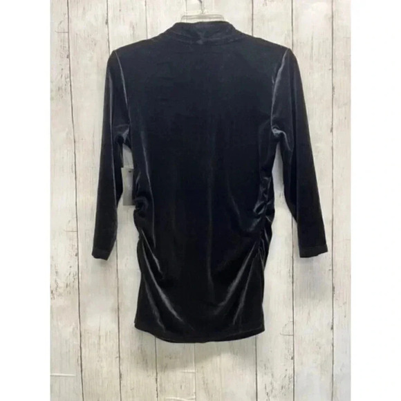 NWT VINCE CAMUTO WOMENS SLIM SIZE M VELOUR VNECK PULLOVER BLACK TOP - Picture 2 of 11